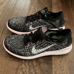 Women’s Nike Free RN Flyknit 2018 Size 5 Brand New NIB